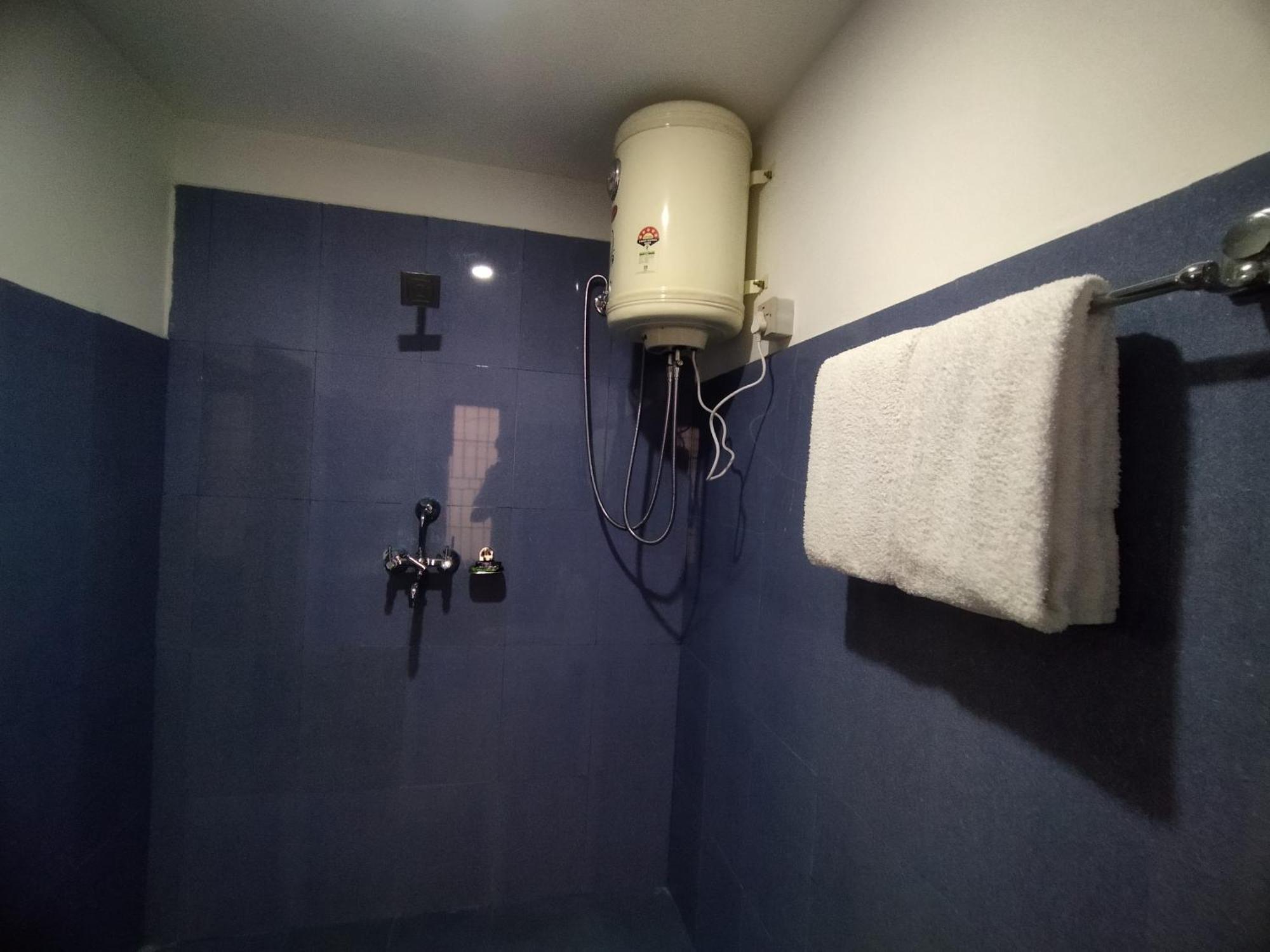 Chareli Resort 나가르코트 외부 사진